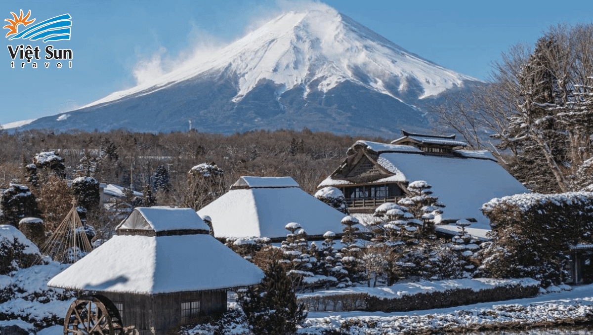 Làng cổ Oshino Hakkai Nhật Bản Viet Sun