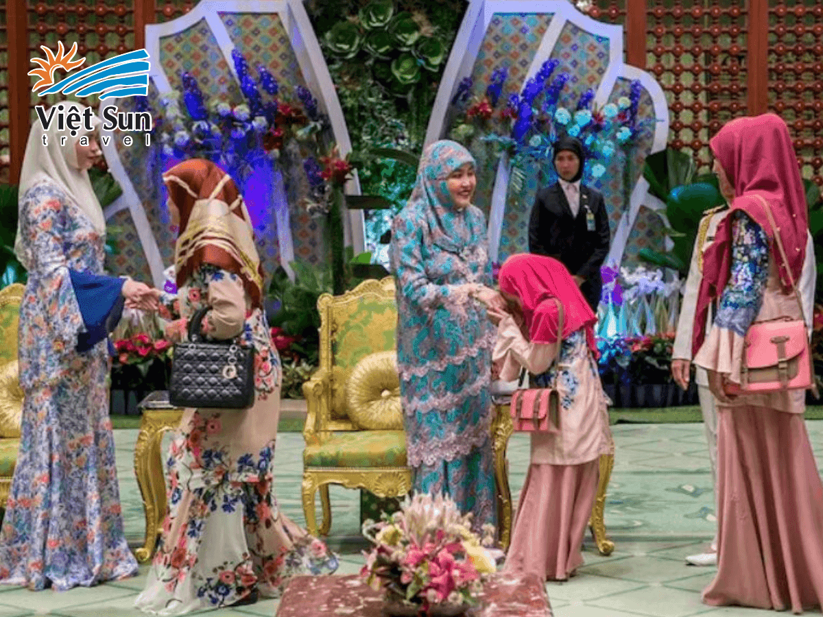 Lễ hội Hari Raya Aidilfitri tại các gia đình Hồi giáo