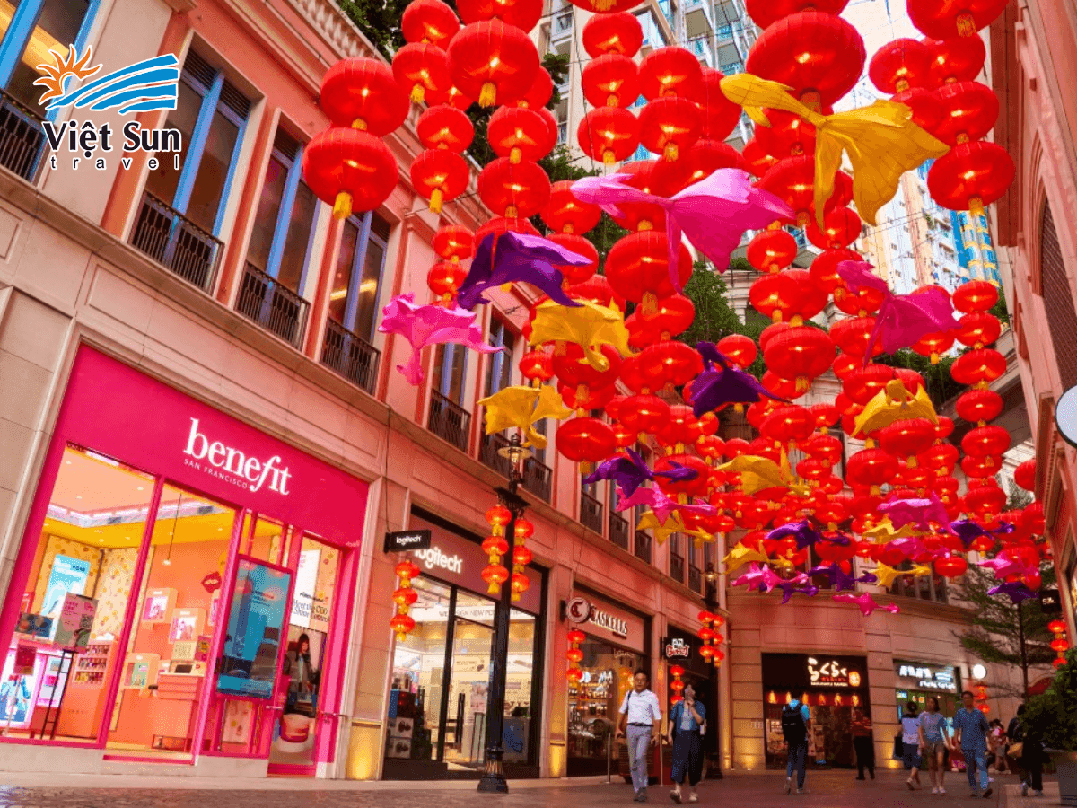 Lễ hội Trung thu ở Hồng Kông – Lung linh lồng đèn, rực rỡ rồng lửa