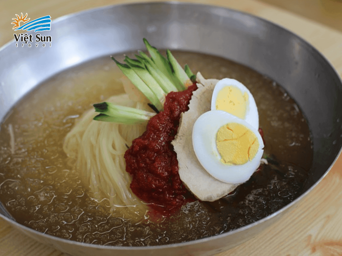 Mì lạnh Naengmyeon Hàn Quốc – Mát lạnh sảng khoái cho ngày hè Jeju