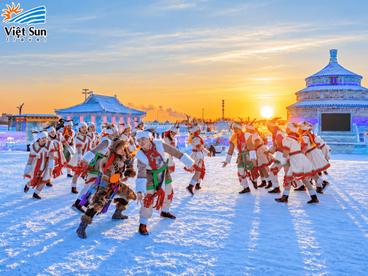 Nhị Nhân Chuyển Đông Bắc