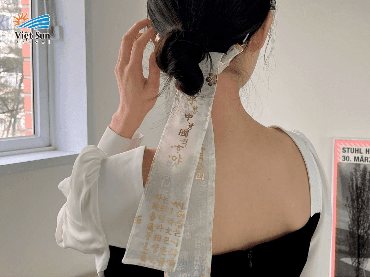 Phụ kiện thời trang Hàn Quốc đa dạng, phù hợp làm quà tặng