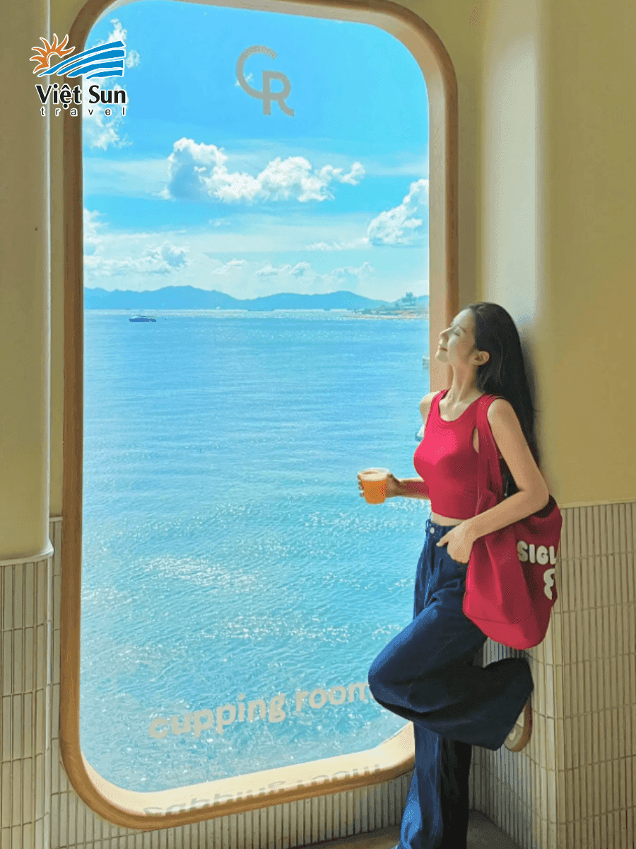 Quán cà phê view cảng Victoria – nơi lý tưởng để ngắm cảnh và trò chuyện