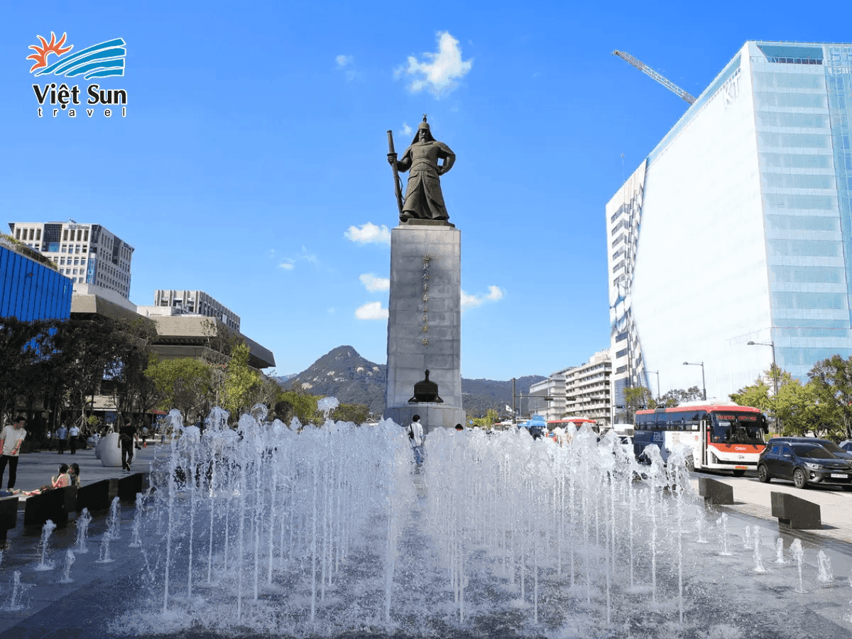 Quảng trường Gwanghwamun.png