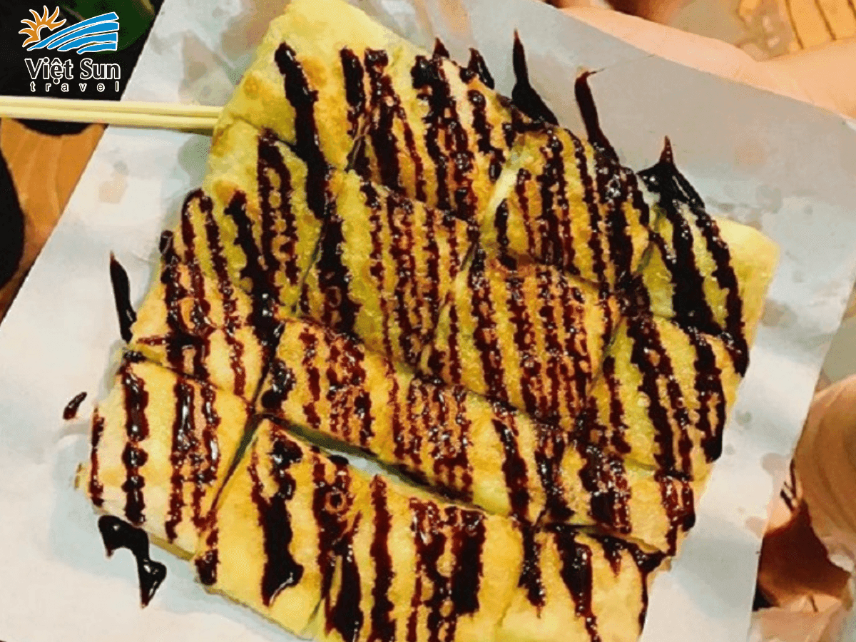 Roti Guay Thái Lan – Bánh chuối chiên giòn đặc sản đường phố