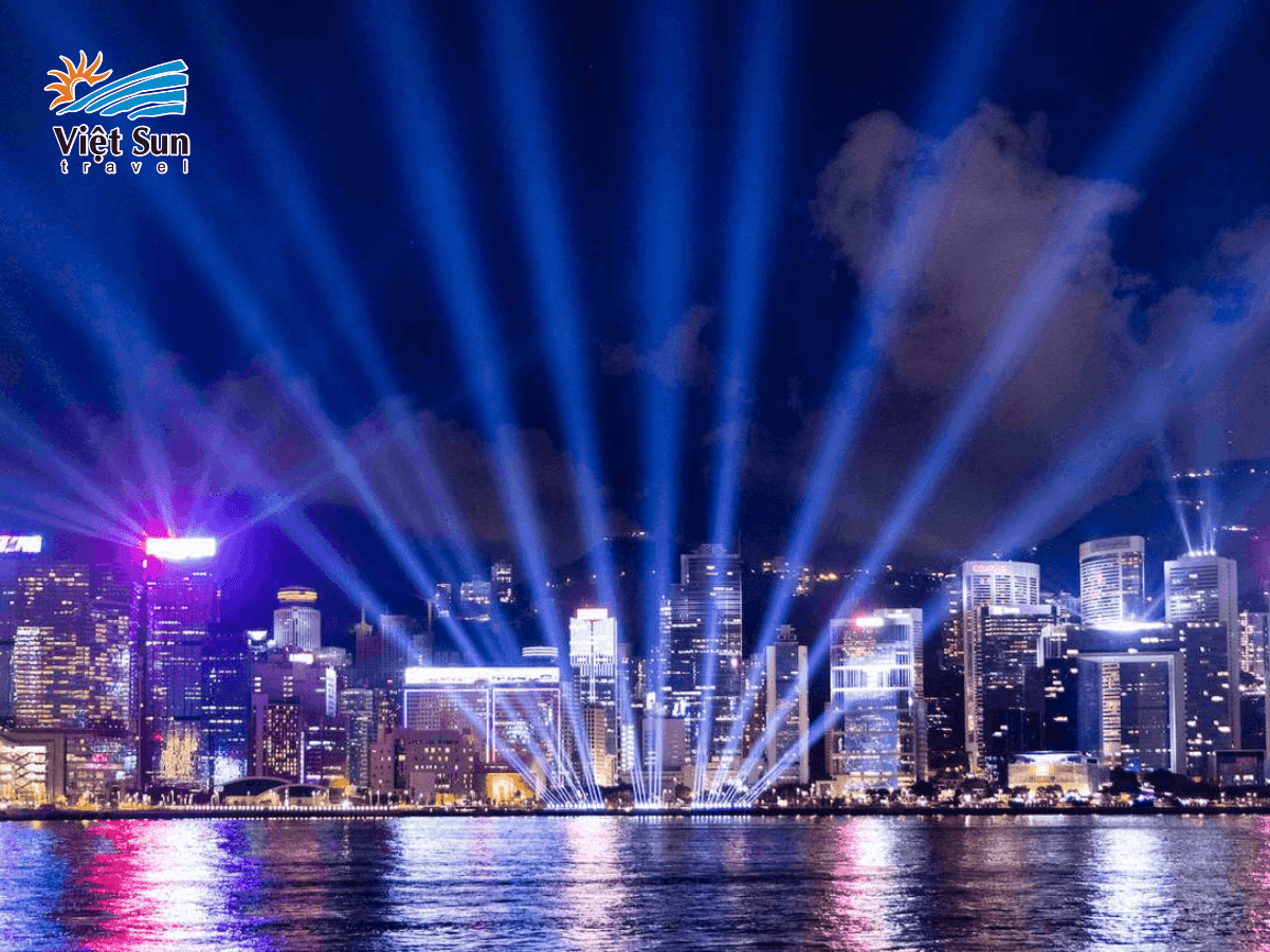 Symphony of Lights – màn trình diễn ánh sáng rực rỡ trên cảng Victoria
