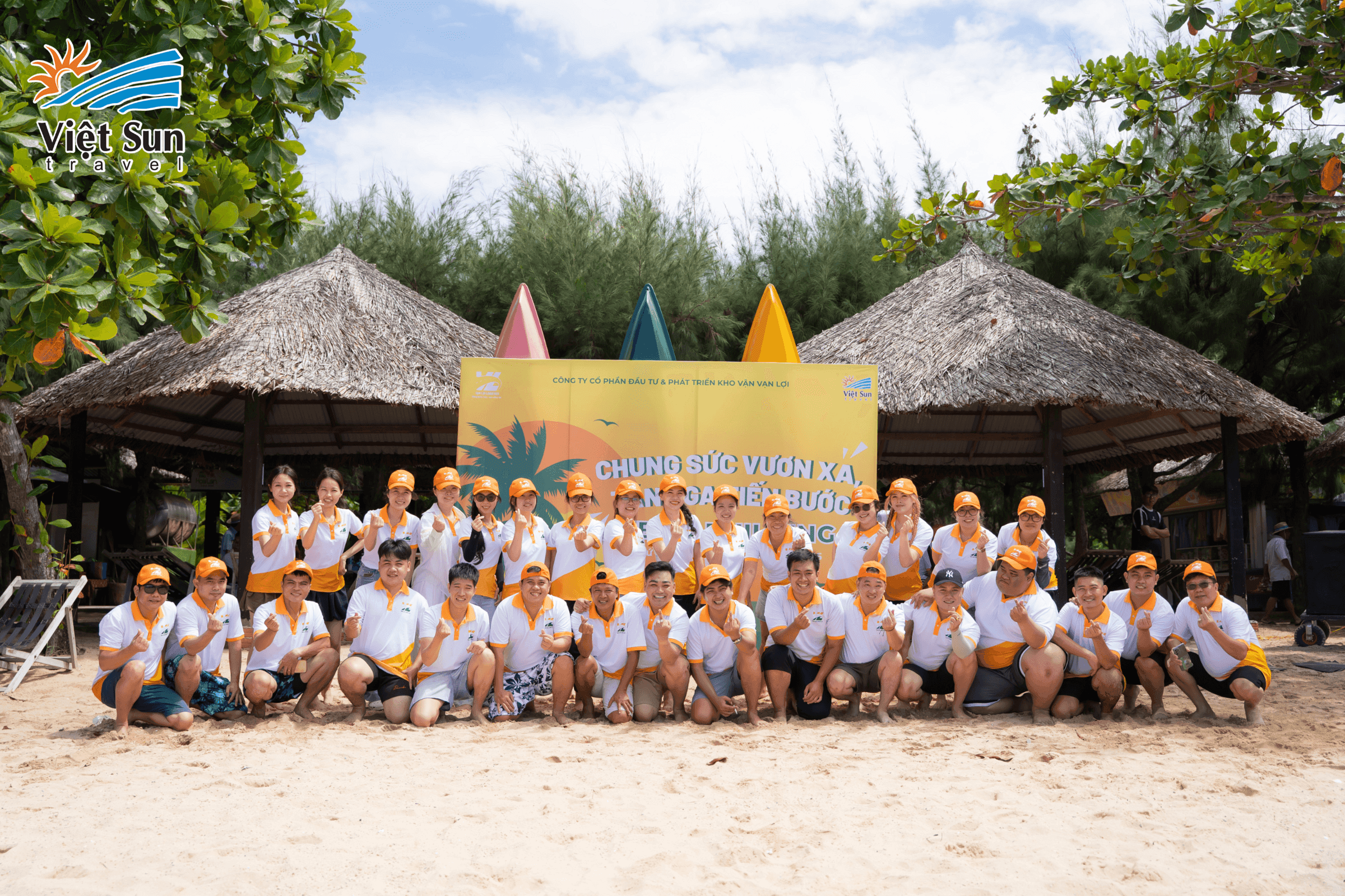 Team Building và Gala Dinner - Bí quyết gắn kết đội ngũ, hướng tới thành công