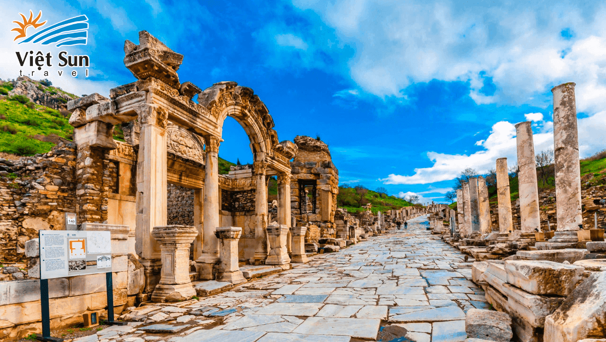 Thành phố cổ đại Ephesus Thổ Nhĩ Kỳ - Viet Sun Travel
