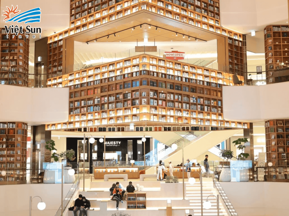 Thư viện Starfield – biểu tượng kiến trúc hiện đại giữa lòng COEX Mall, Seoul