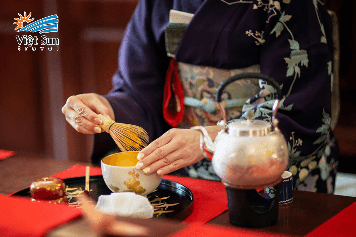 Thưởng trà đạo tại Tokyo – Trải nghiệm thanh tịnh giữa lòng đô thị.