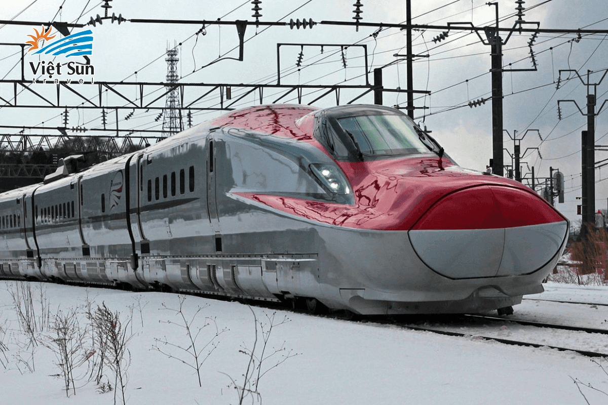 Tohoku Shinkansen xuyên qua vùng Đông Bắc Nhật Bản.