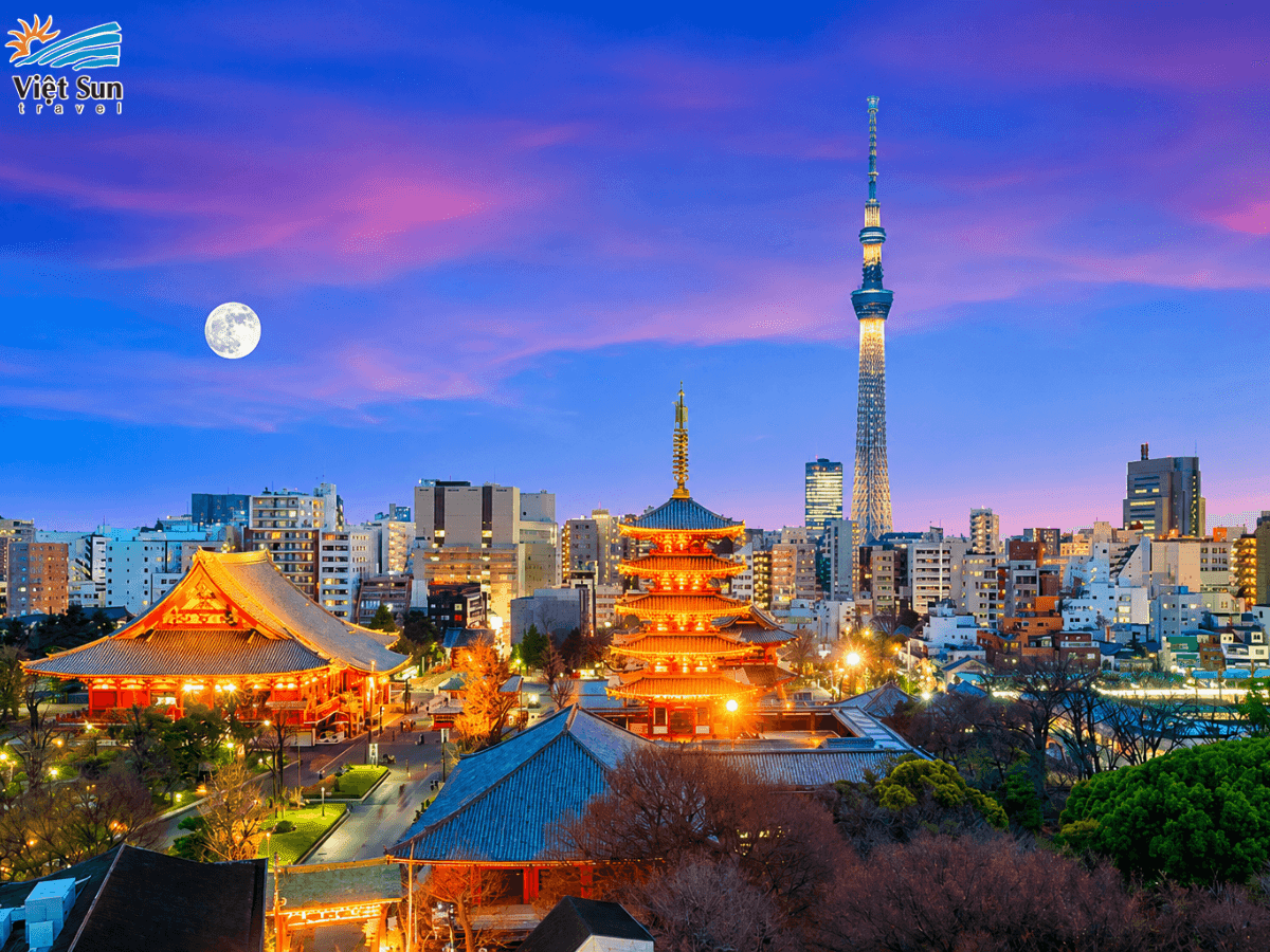 Tokyo Skytree nhìn từ Asakusa.png