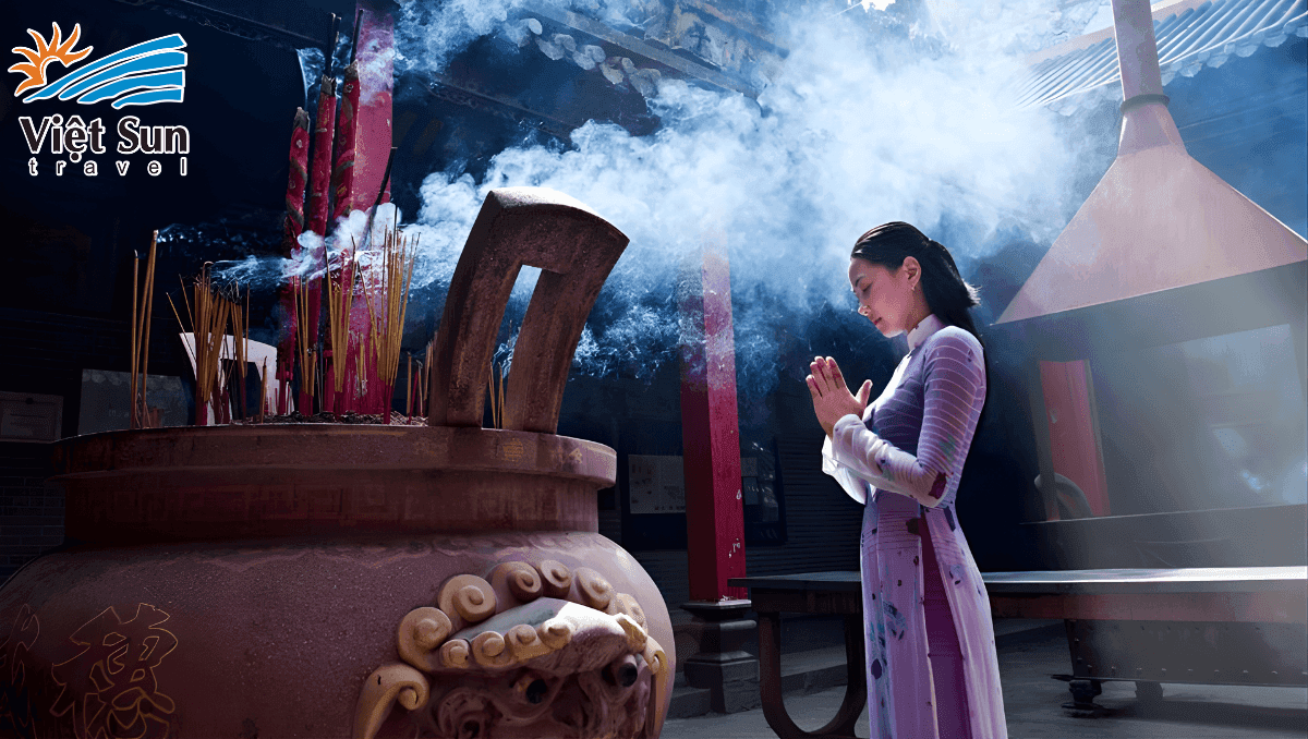 Tour Du Xuân Hành hương Thập Cảnh Tự Vũng Tàu