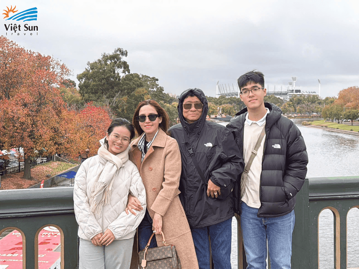 Tour riêng gia đình thưởng ngoạn mùa thu nước Úc