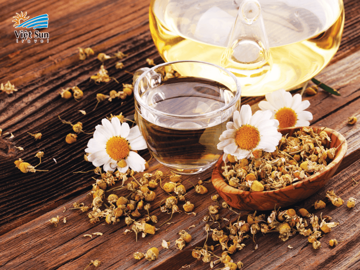 Trà thảo mộc và mật ong Hàn Quốc được bày bán trong siêu thị địa phương