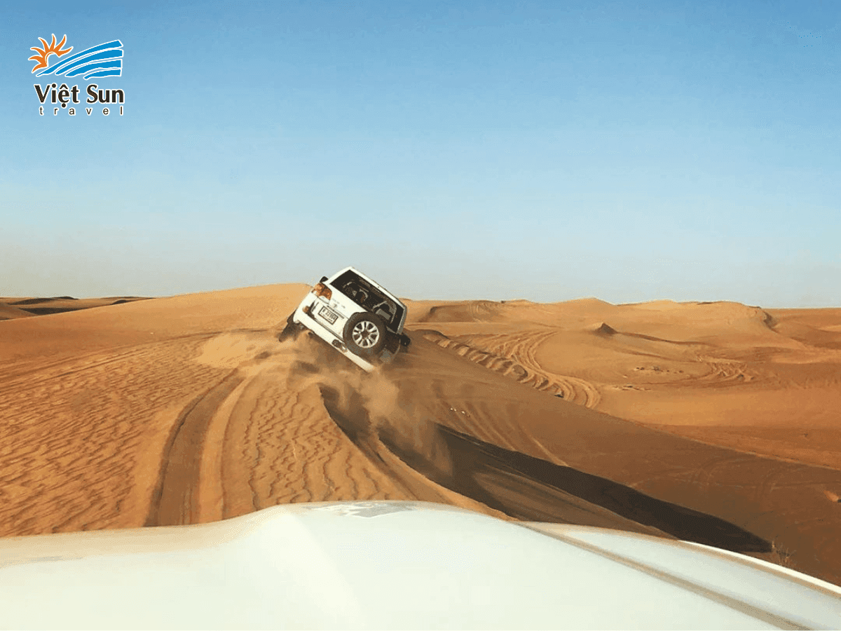 Trải nghiệm cảm giác mạo hiểm trên xe chuyên dụng Land Cruiser