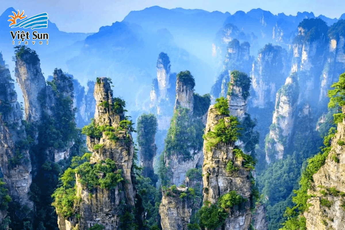 Trương Gia Giới, điểm đến ngoạn mục giữa thiên nhiên hùng vĩ