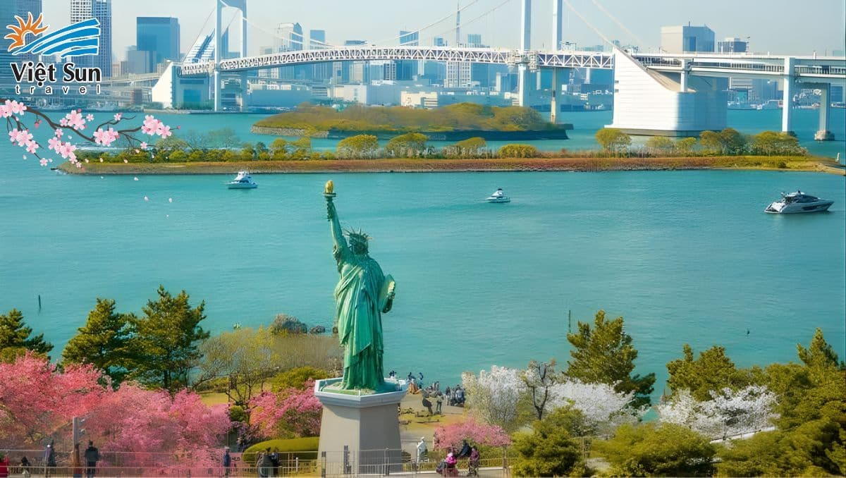 Tượng nữ thần tự do tại Hòn đảo nhân tạo Odaiba