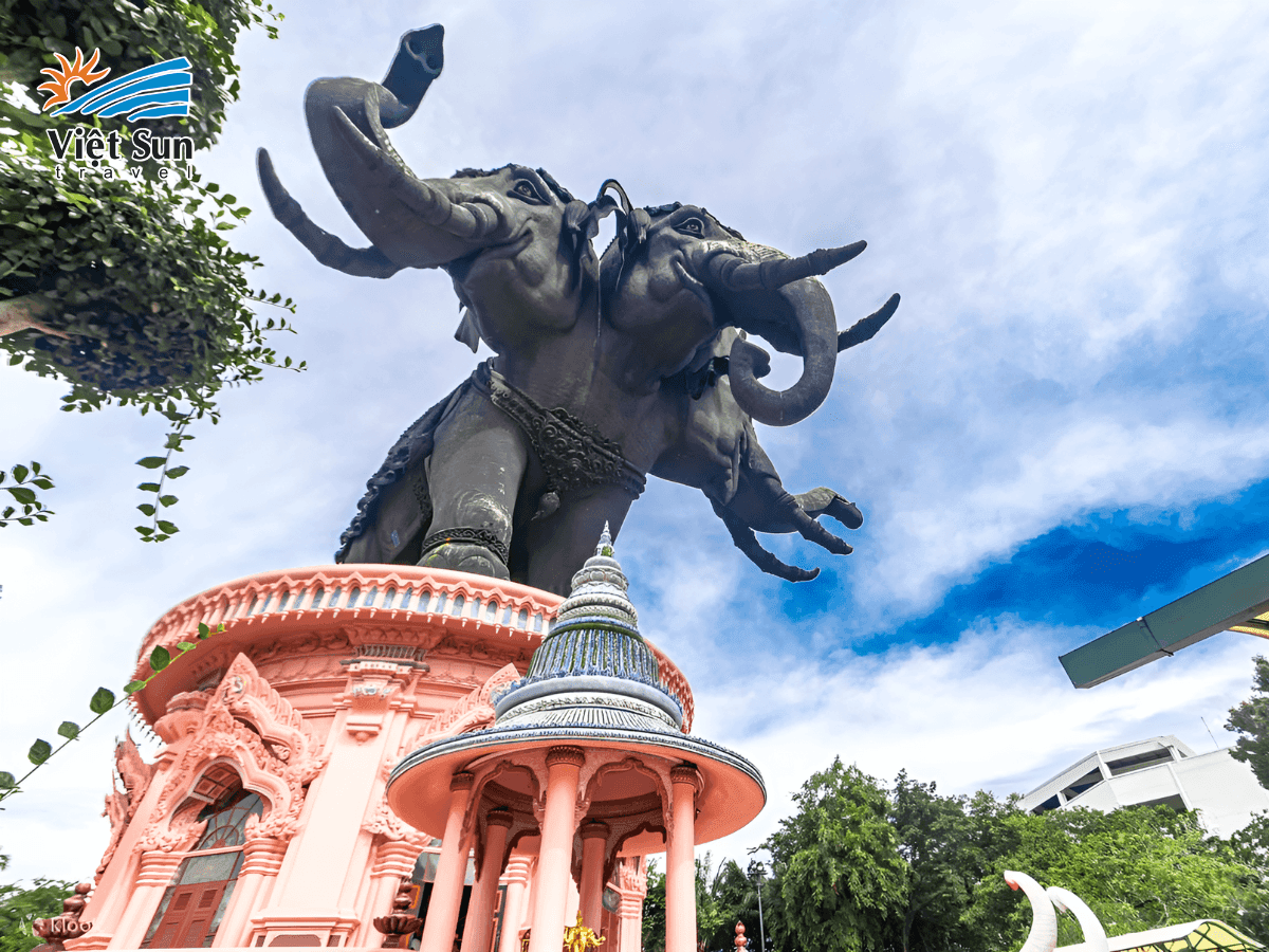 Tượng thần voi ba đầu tại bảo tàng Erawan – biểu tượng quyền lực và linh thiêng tại Thái Lan