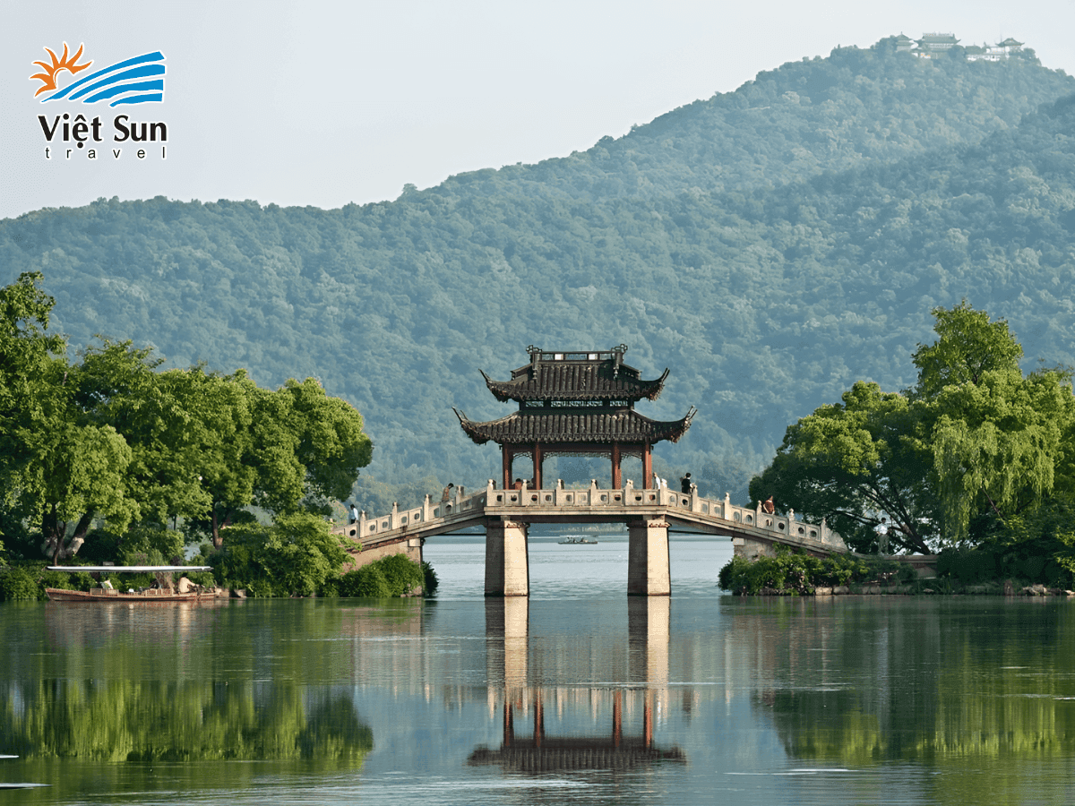 Vẻ đẹp của Tây Hồ, biểu tượng du lịch Hàng Châu