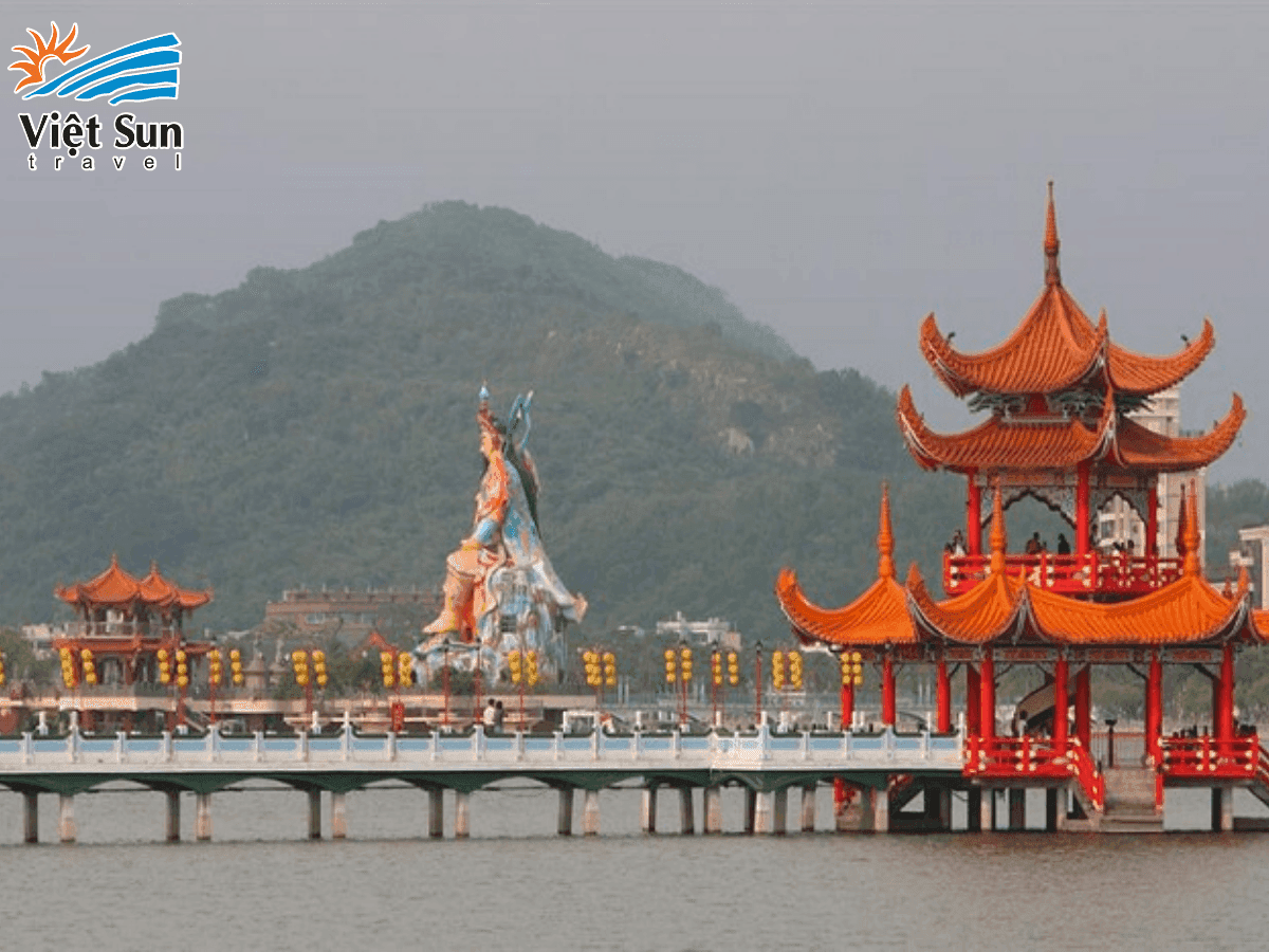 đầm Liên Trì.png