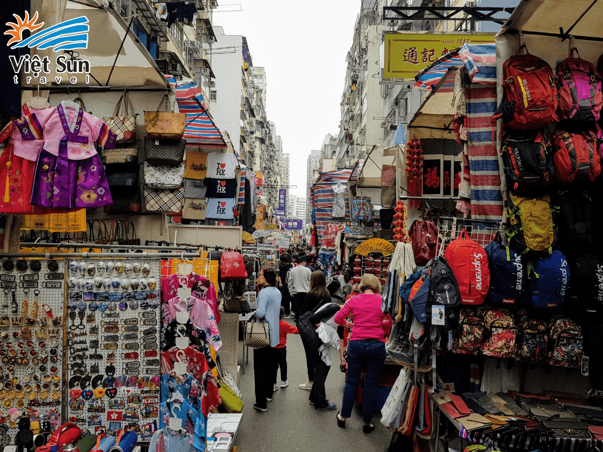 ladies market mongkok.png