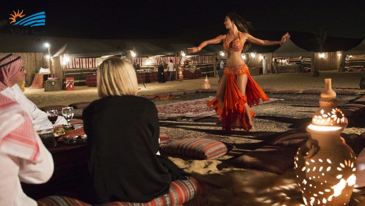 thưởng thức múa bụng ả rập