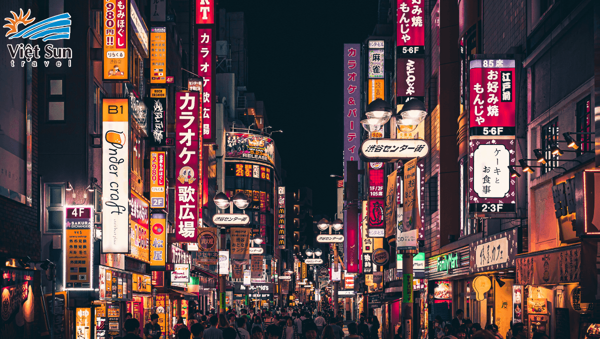 tự do mua sắm tại Akihabara